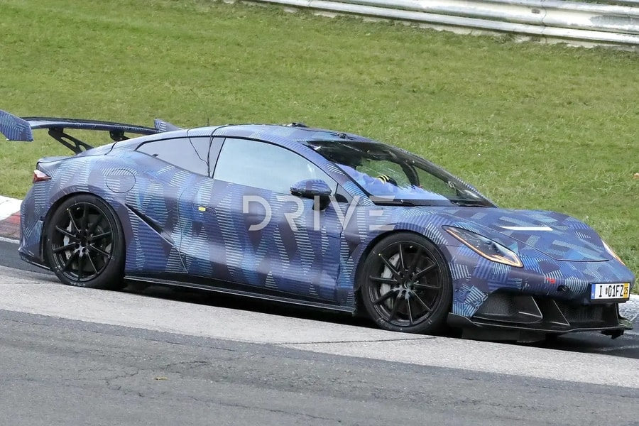 Denza Z: Coupe điện 2 cửa DiSus-M thách thức 911