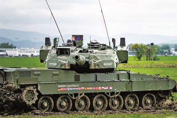 Châu Âu tăng tốc thiết giáp: Leopard 2A8, CAVS, Scorpion