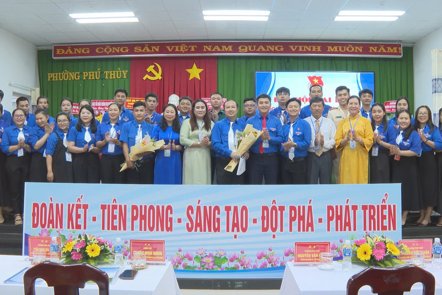 Thanh niên Phú Thủy đẩy mạnh phong trào tình nguyện, xung kích vì cộng đồng