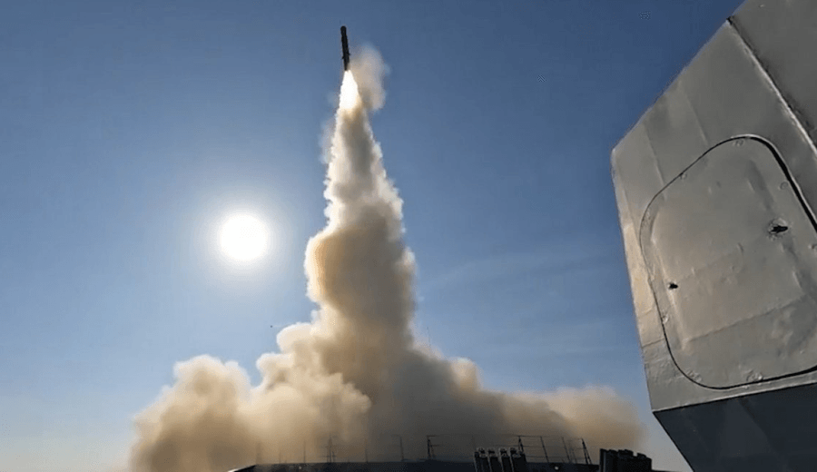 Radar Greenland thiếu phòng không: rủi ro chiến lược