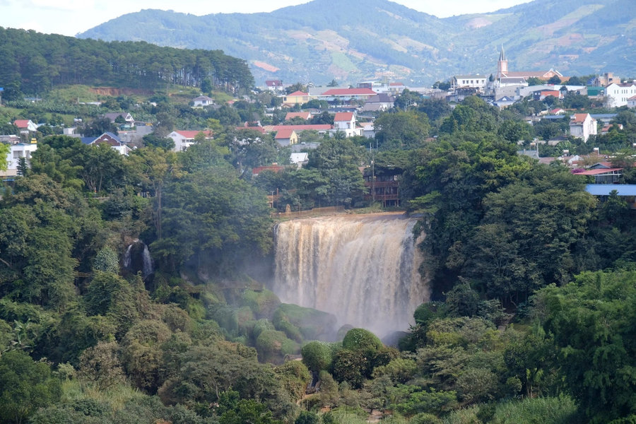 Developing Tourism Products from Nature and Local Culture