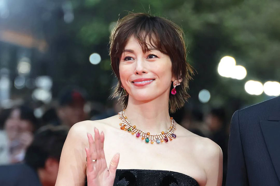Sự nghiệp Ryoko Yonekura lao dốc vì nghi án ma túy