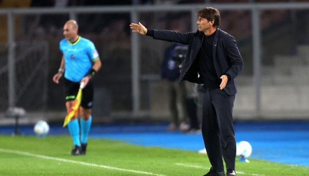 Conte nổi giận, bảo vệ Napoli sau thắng lợi 1-0 trước Lecce