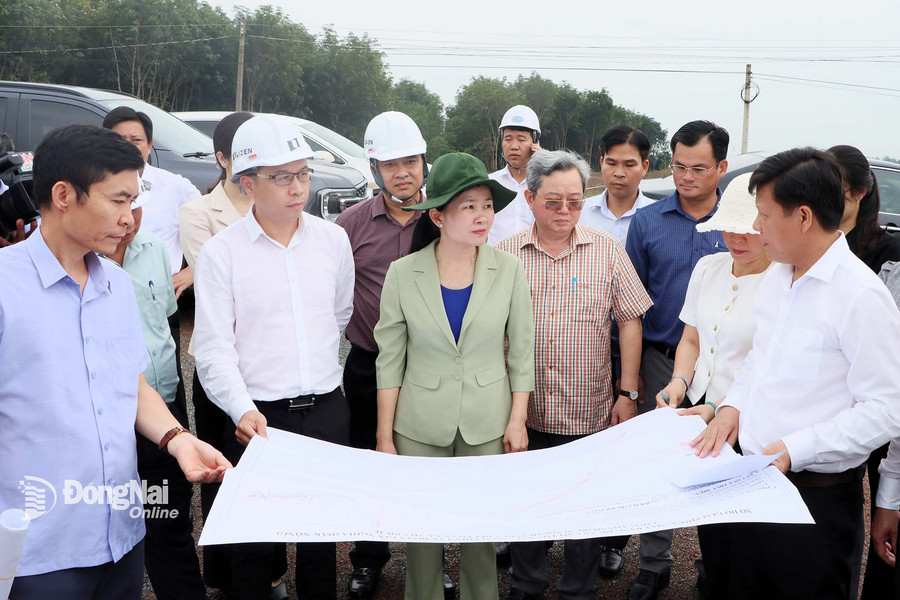 Đẩy mạnh giải phóng mặt bằng để triển khai thực hiện dự án cao tốc Gia Nghĩa - Chơn Thành
