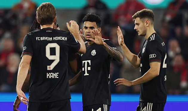 Bayern Munich thắng Koln 4-1, tranh cãi VAR tại DFB-Pokal