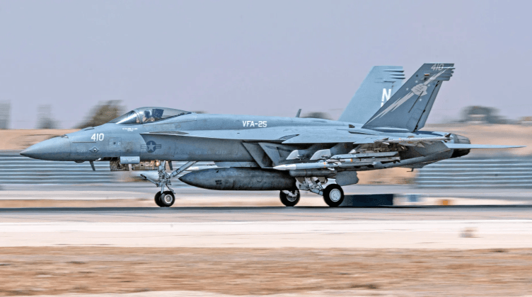 Vì sao F-18E ghi gun kill trước F-35B trong huấn luyện DACT
