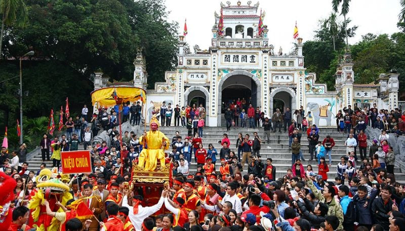 Lễ hội đền Cổ Loa: Sống lại hào khí Âu Lạc đầu năm mới