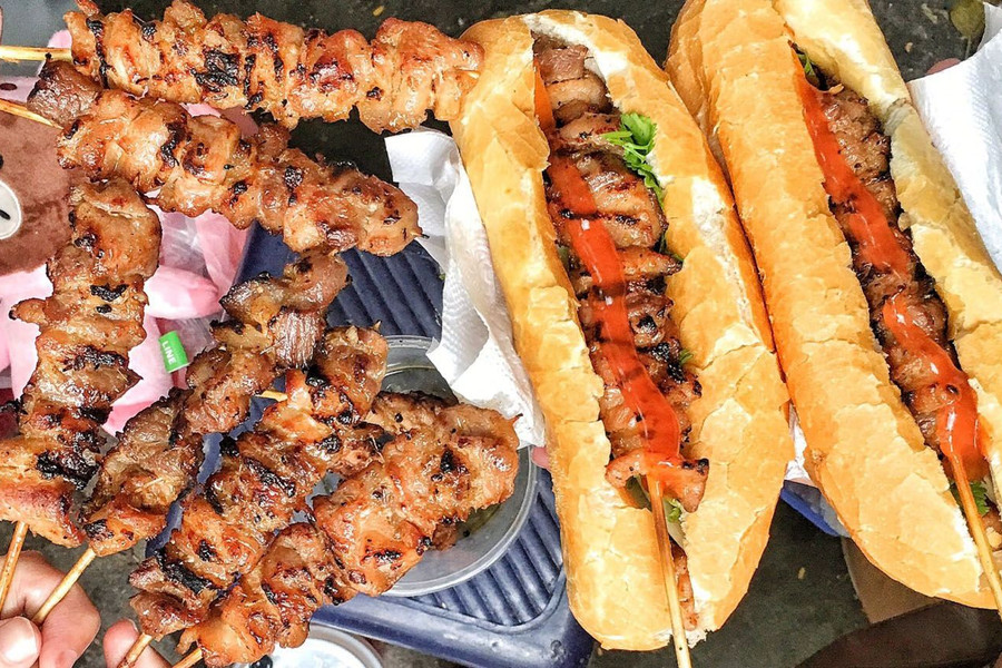 Bánh mì Hà Nội: Cẩm nang các hàng ngon nức tiếng Thủ đô