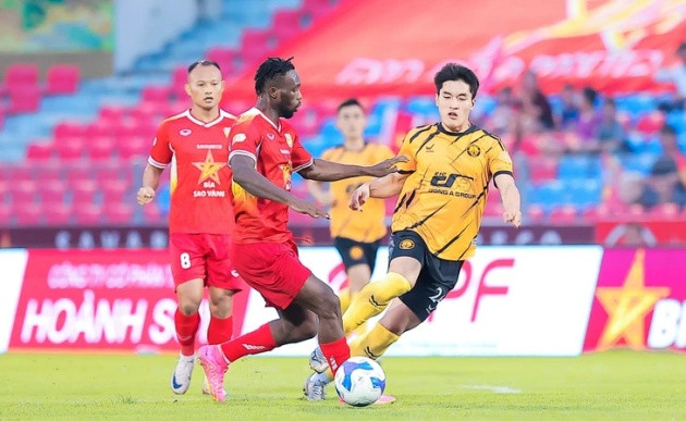 Thanh Hóa nợ lương 4 tháng, HLV Choi Kwon Won báo động