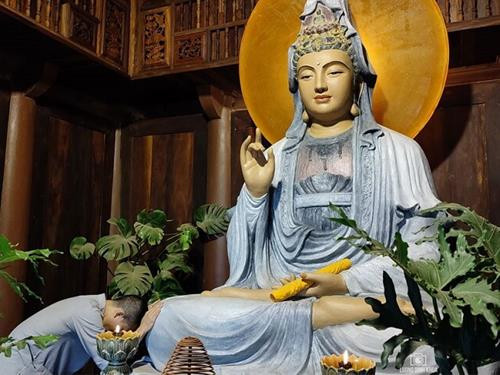 Ngày vía Quán Thế Âm xuất gia 19/9 Âm và những điều nên biết