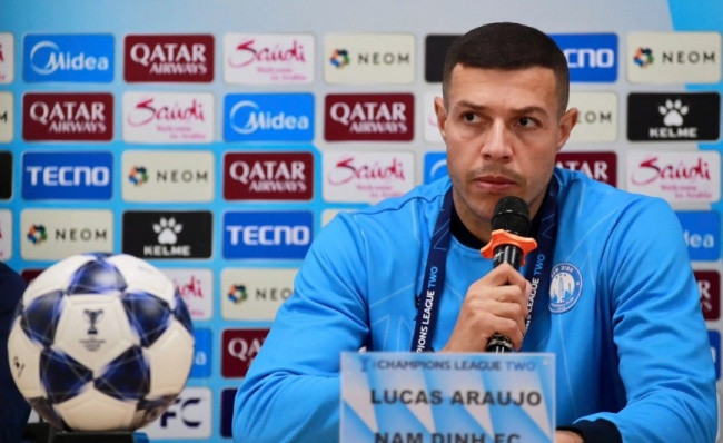 Andre Lima khẳng định Nam Định sẵn sàng đấu Gamba Osaka