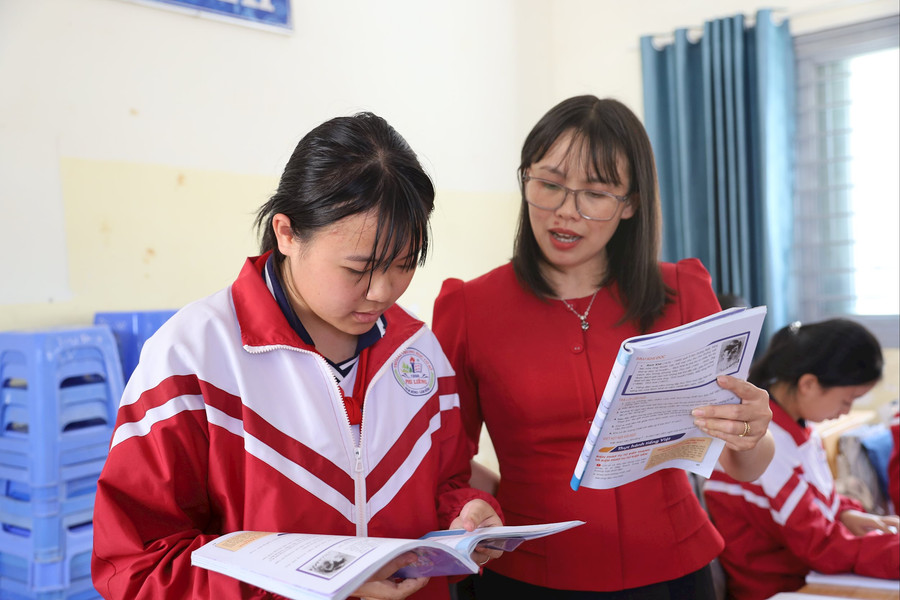 Âu Gia Hân - Niềm tự hào về thế hệ “Cháu ngoan Bác Hồ” của vùng đất Đam Rông