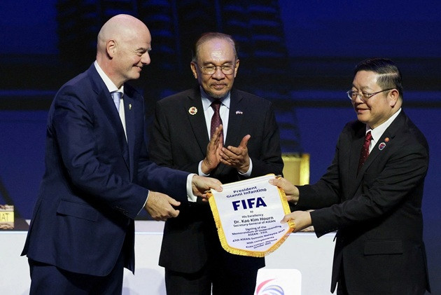 FIFA Asean Cup ra mắt: Đông Nam Á được gì, mất gì?