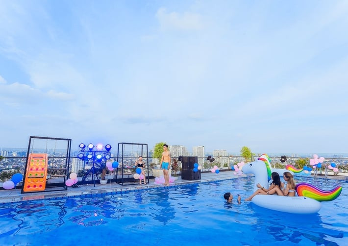 Hà Nội: Gợi ý những bể bơi ấn tượng giải nhiệt mùa hè