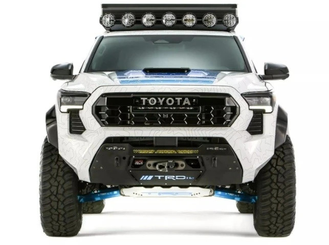 Toyota Tacoma H2 Overlander ra mắt: Bán tải địa hình chạy hydro đầu tiên của Toyota