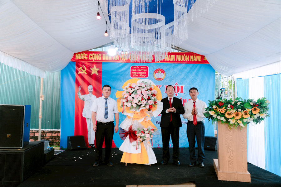 Thôn 7, xã Đức Lập vui Ngày hội Đại đoàn kết toàn dân tộc