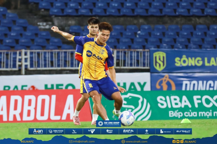 SLNA vs Becamex TPHCM 18h00 9/11: 6 điểm V-League