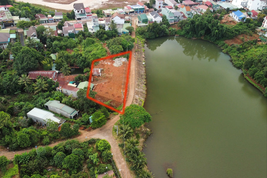 Ngăn chặn san lấp trái phép ao, hồ trong danh mục cấm