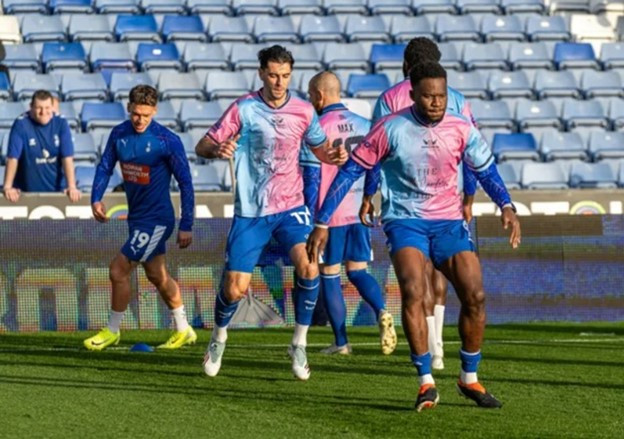 Angels United: Đội bóng đặc biệt được lập nên từ nỗi đau mất con