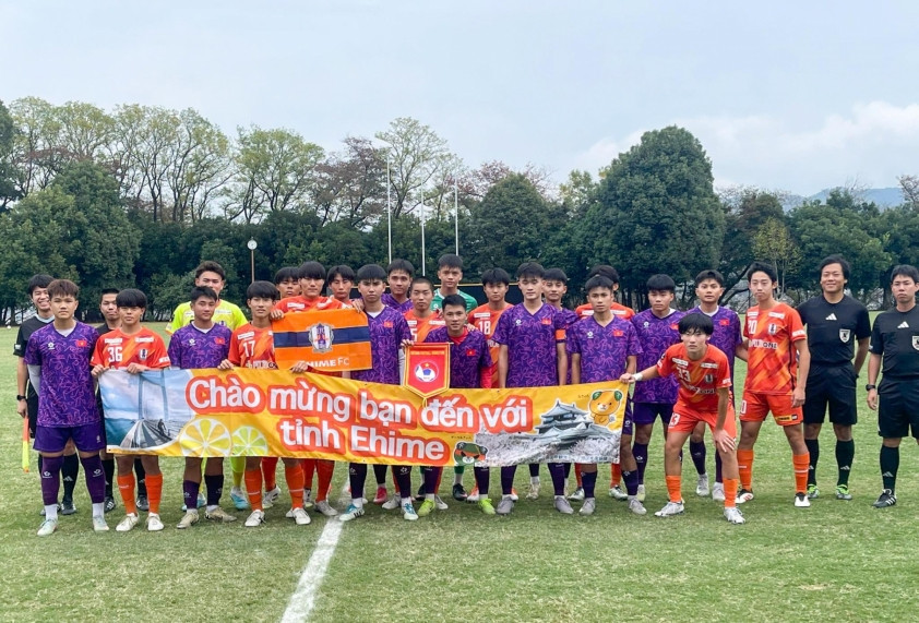 U17 Việt Nam thua 1-2 tại Nhật, HLV Roland chỉ ra bài học lớn