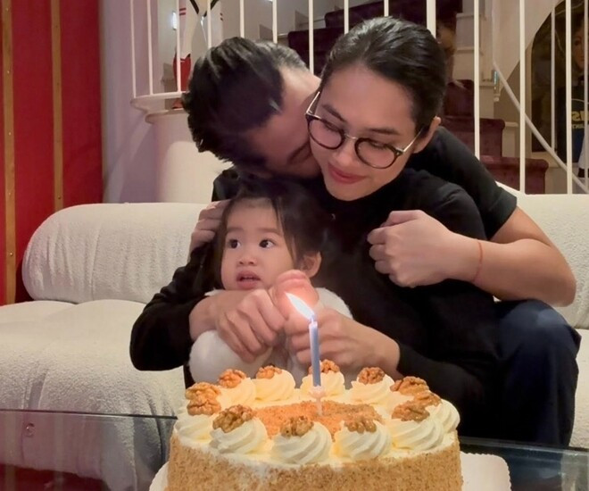 Á hậu Hoàng My đón tuổi 37 bên chồng Việt kiều và con gái