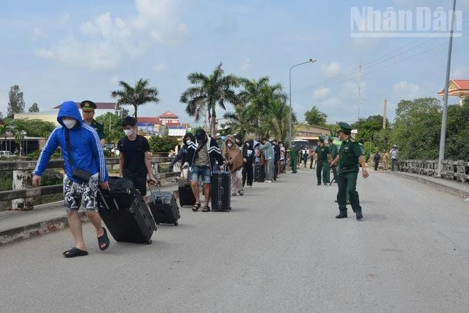 Vướng vào cạm bẫy vì tin lời “việc nhẹ, lương cao”