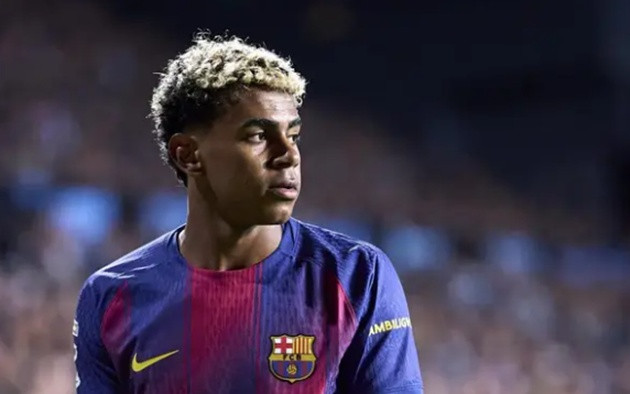 Căng thẳng Barca - Tây Ban Nha vì chấn thương của Lamine Yamal