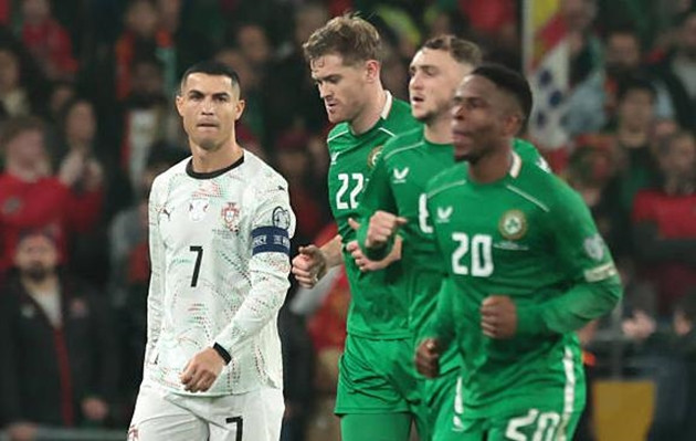 Ireland và kịch bản 'không tưởng' vượt Bồ Đào Nha dự World Cup