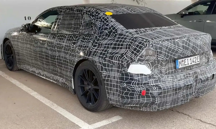 BMW M3 EV lộ diện: Hệ thống 4 động cơ hứa hẹn trải nghiệm lái bùng nổ