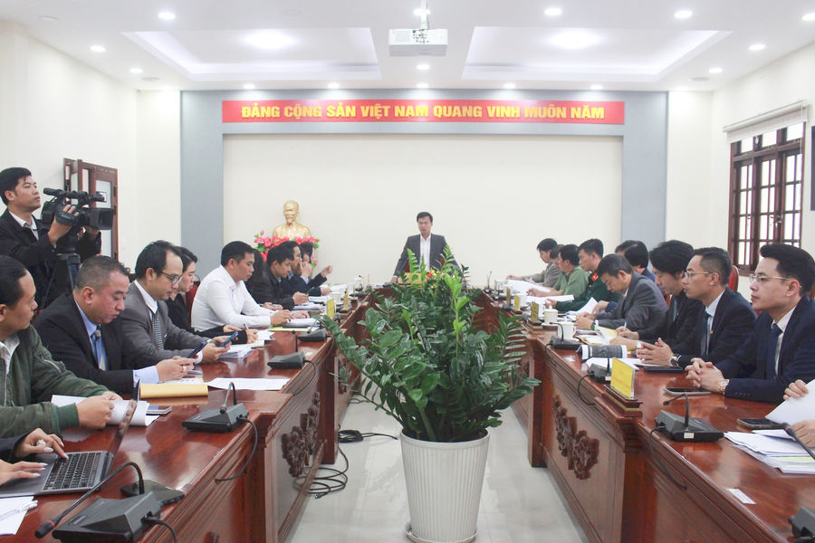 Kết hợp tổ chức Lễ hội Trà quốc tế với xác lập kỷ lục bó hoa lớn nhất Việt Nam