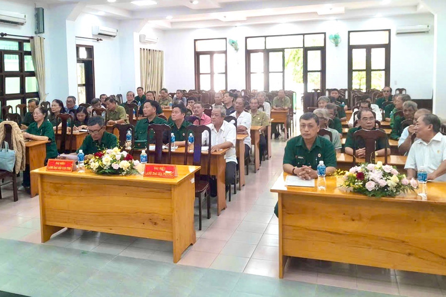 Hơn 200 cựu chiến binh 2 phường  Phan Thiết và Phú Thủy tập huấn an ninh môi trường