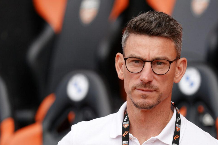 Laurent Koscielny: Vết sẹo Arsenal và hành trình tái sinh