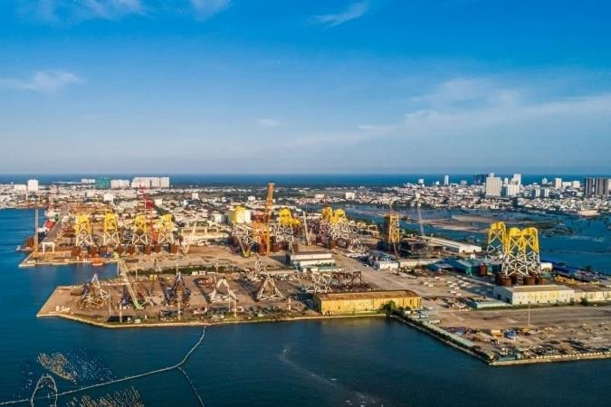 Thúc đẩy phát triển công nghiệp năng lượng