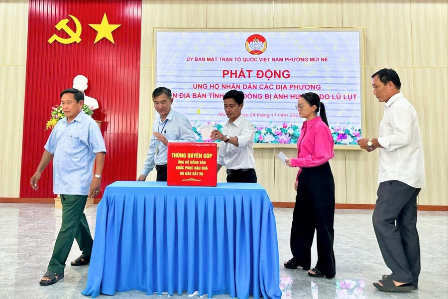 Đông Lâm Đồng đồng loạt quyên góp ủng hộ đồng bào vùng lũ