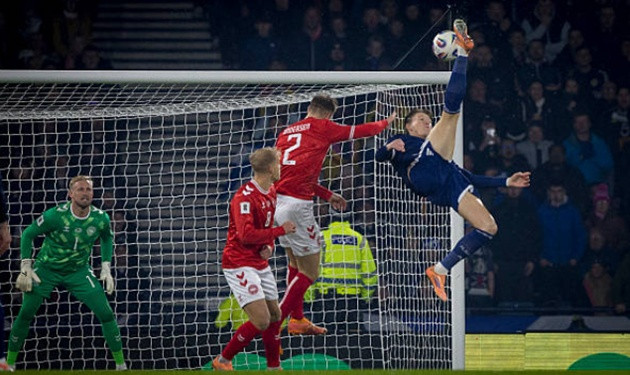 Scott McTominay: Bùa hộ mệnh của Napoli và Scotland