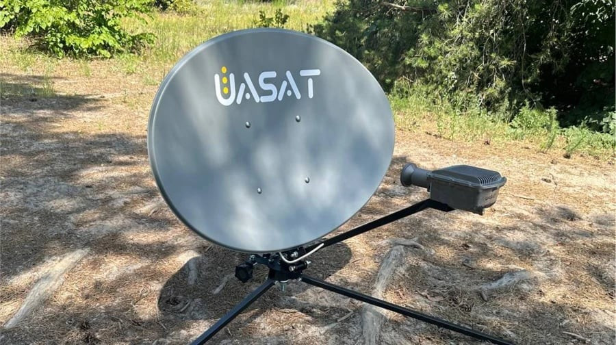 Ukraine phát triển UASAT thay thế Starlink qua HughesNet