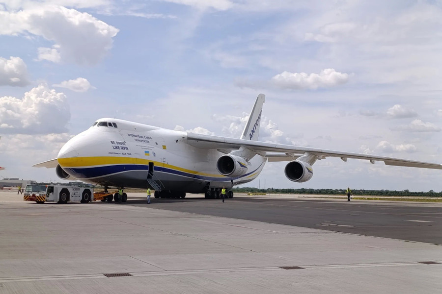 An-124 Ukraine vận chuyển hệ thống phòng không Spyder đến Gruzia