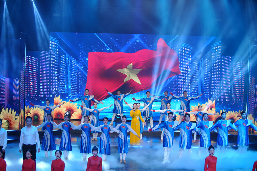 Gala Công dân số: Công nghệ thay đổi cuộc sống người Việt