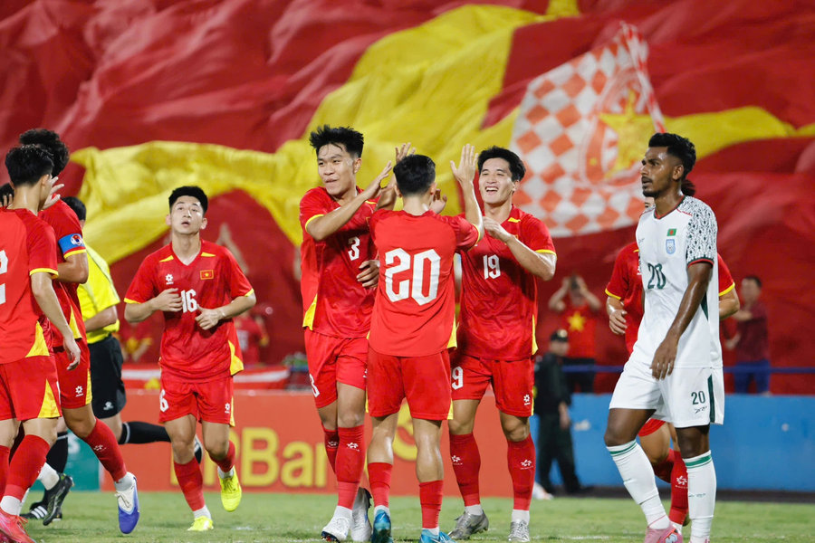 Siêu máy tính dự đoán trận đấu U22 Việt Nam và U22 Lào lúc 16 giờ ngày 3/12