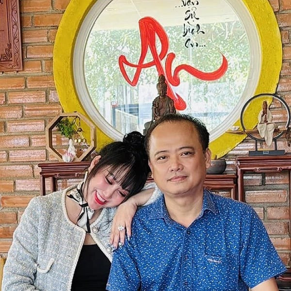 Phi Thanh Vân phủ nhận tin đồn chia tay bạn trai doanh nhân