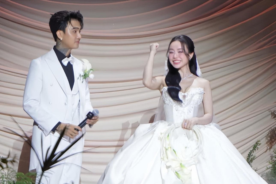 Cindy Lư: Nhan sắc mẹ 2 con và đám cưới viên mãn với Đạt G