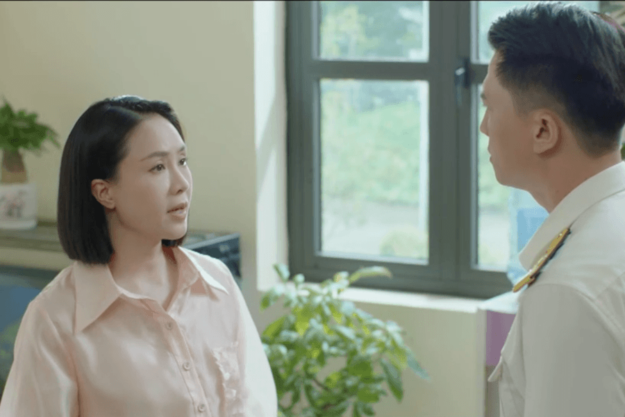 Lằn ranh tập 25: Hằng Thu phát hiện bí mật của chồng