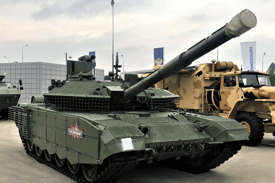 T-90: ca ngợi sản xuất ở Ấn Độ, tổn thất ở Ukraine