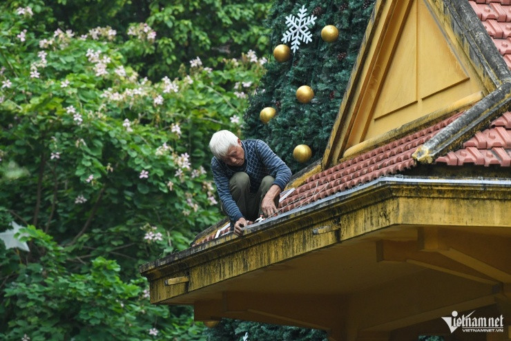 Giáng sinh Hà Nội: Khám phá không khí lễ hội tại các nhà thờ