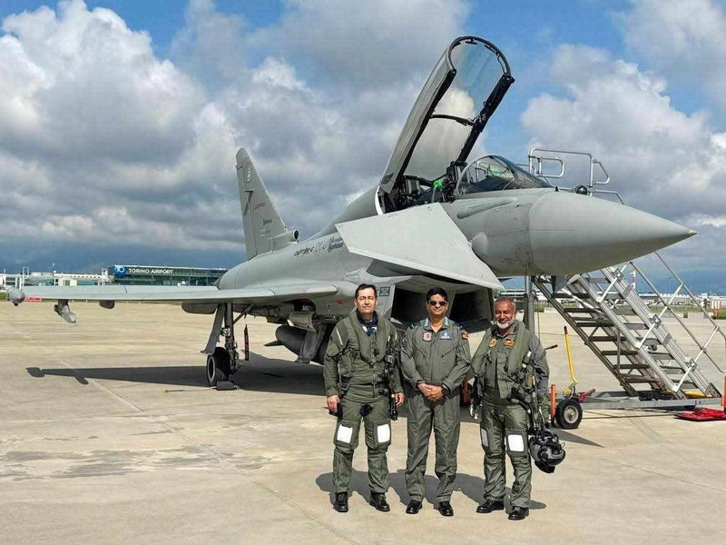 Bangladesh chọn Eurofighter Typhoon thay MiG-29, J-7