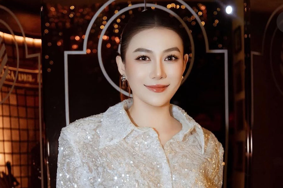 Lê Hà gây chú ý vì cử chỉ thân mật với Vũ Khắc Tiệp