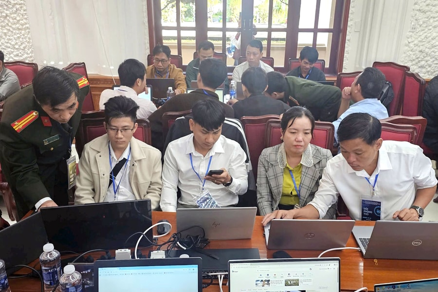 “Lá chắn số” trên không gian mạng