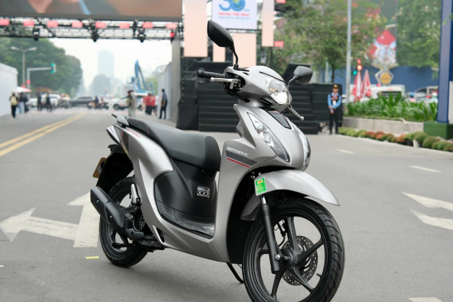 Honda Vision 2026 “khoác áo mới”, giá bán không đổi