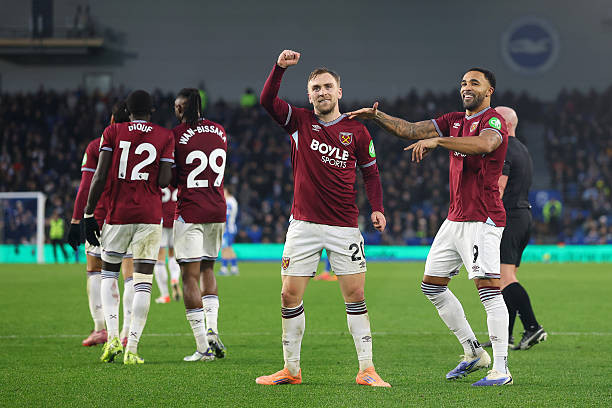 West Ham vs Aston Villa: Cuộc đấu trí giữa Nuno Santo và Unai Emery
