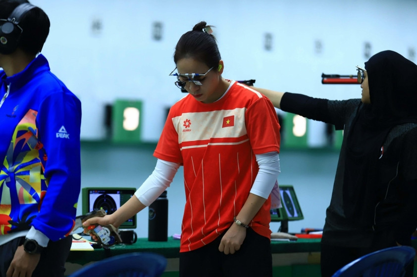 Bắn súng Việt Nam phá kỷ lục SEA Games, giành HCV đồng đội
